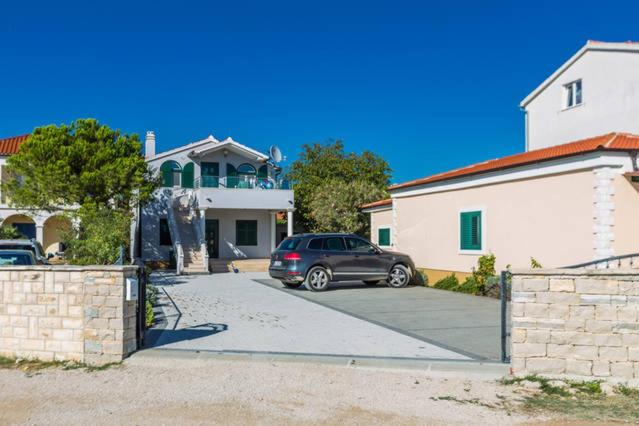 Appartamento con 2 Camere da Letto