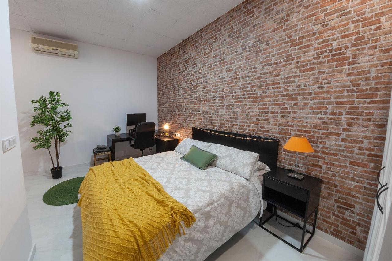 Digital Nomad Retreat 2 -Great Location Near Metro - B&B Valencia