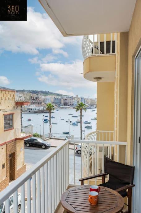 Beautiful, TOP NOTCH 1 BR APT just off the coast by 360 Estates - Ferienwohnung St Paul's Bay