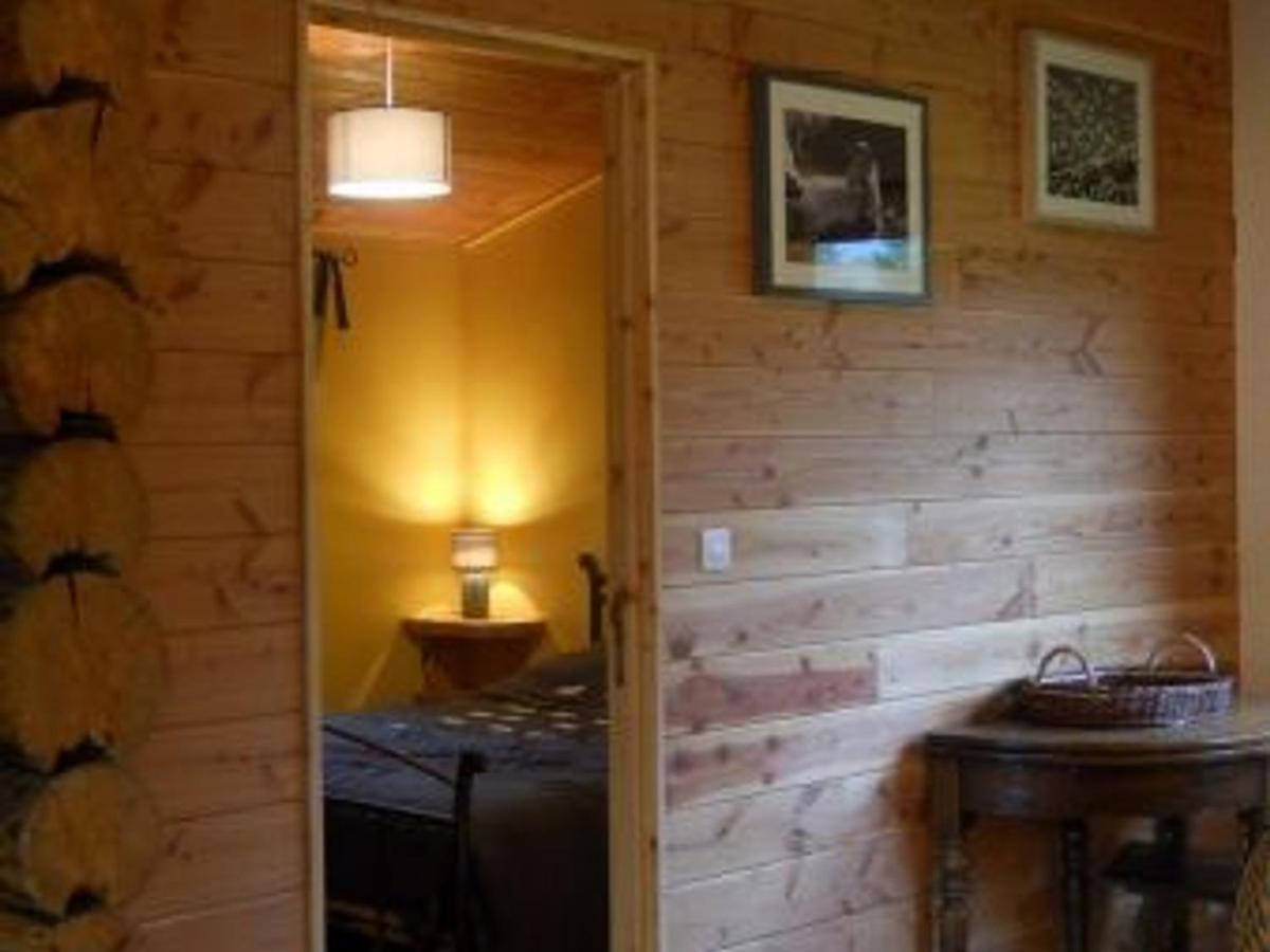 Chalet en Rondins Au Cœur de la Nature avec Confort Moderne près de Strasbourg - Chambres d'hôtes Le Saulcy