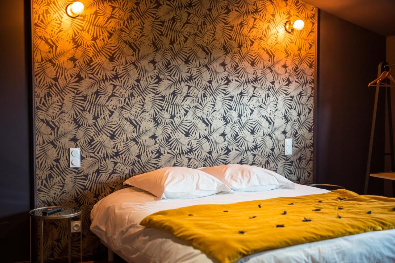 Doppel-/Zweibettzimmer mit Gartenblick