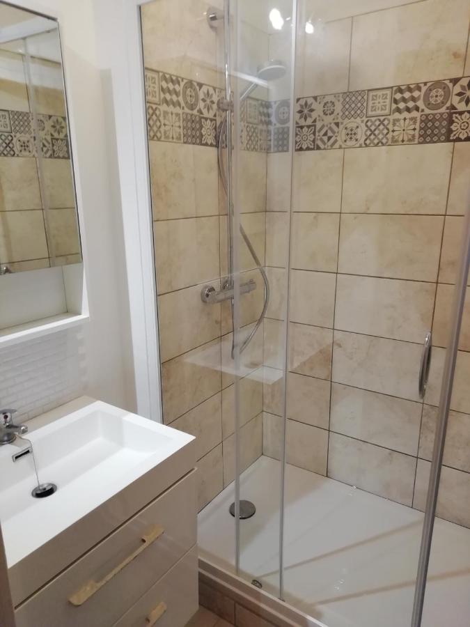 Bel appartement avec jardin à 50m des plages du debarquement - Ferienwohnung Bernières-sur-Mer