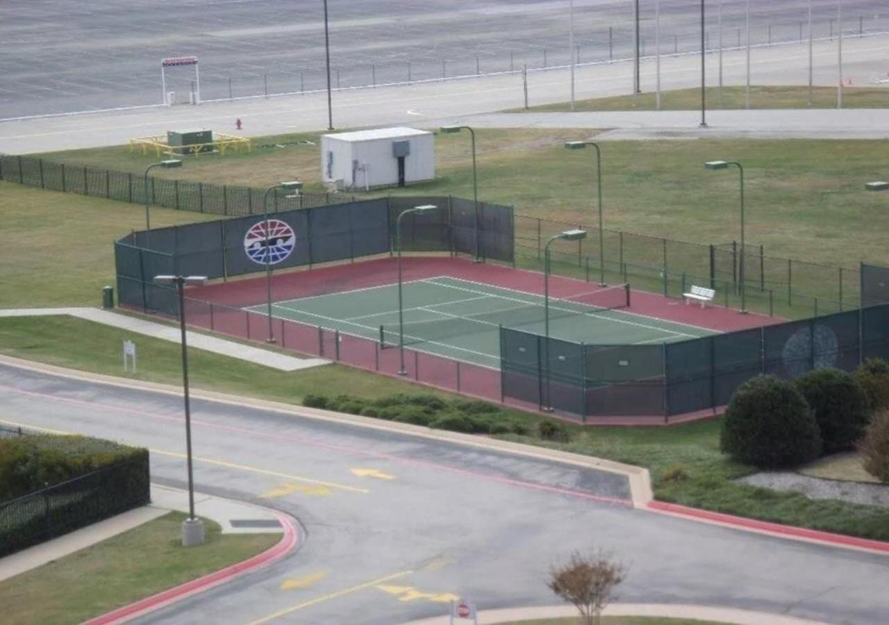 3/3 Condo on Texas Motor Speedway - B&B