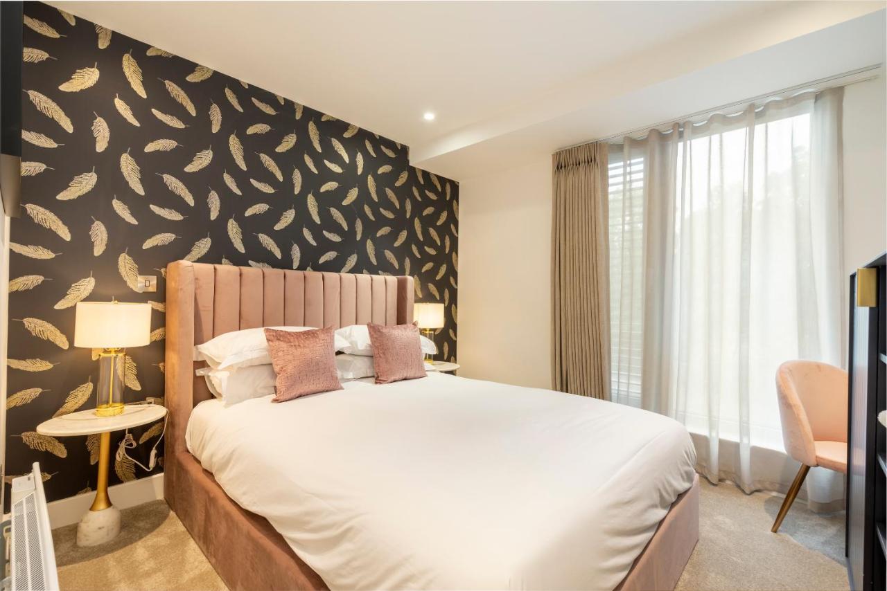 Apartment 107 @ Ryedale House - Bed and Breakfast