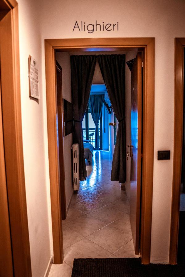 Dimora Le Grottaglie - B&B