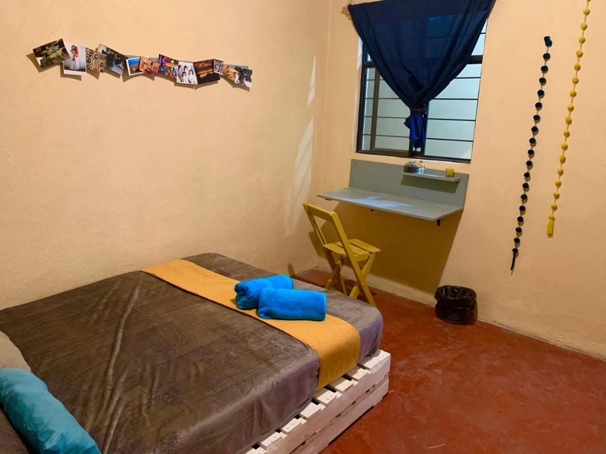Tweepersoonskamer met Gedeelde Badkamer
