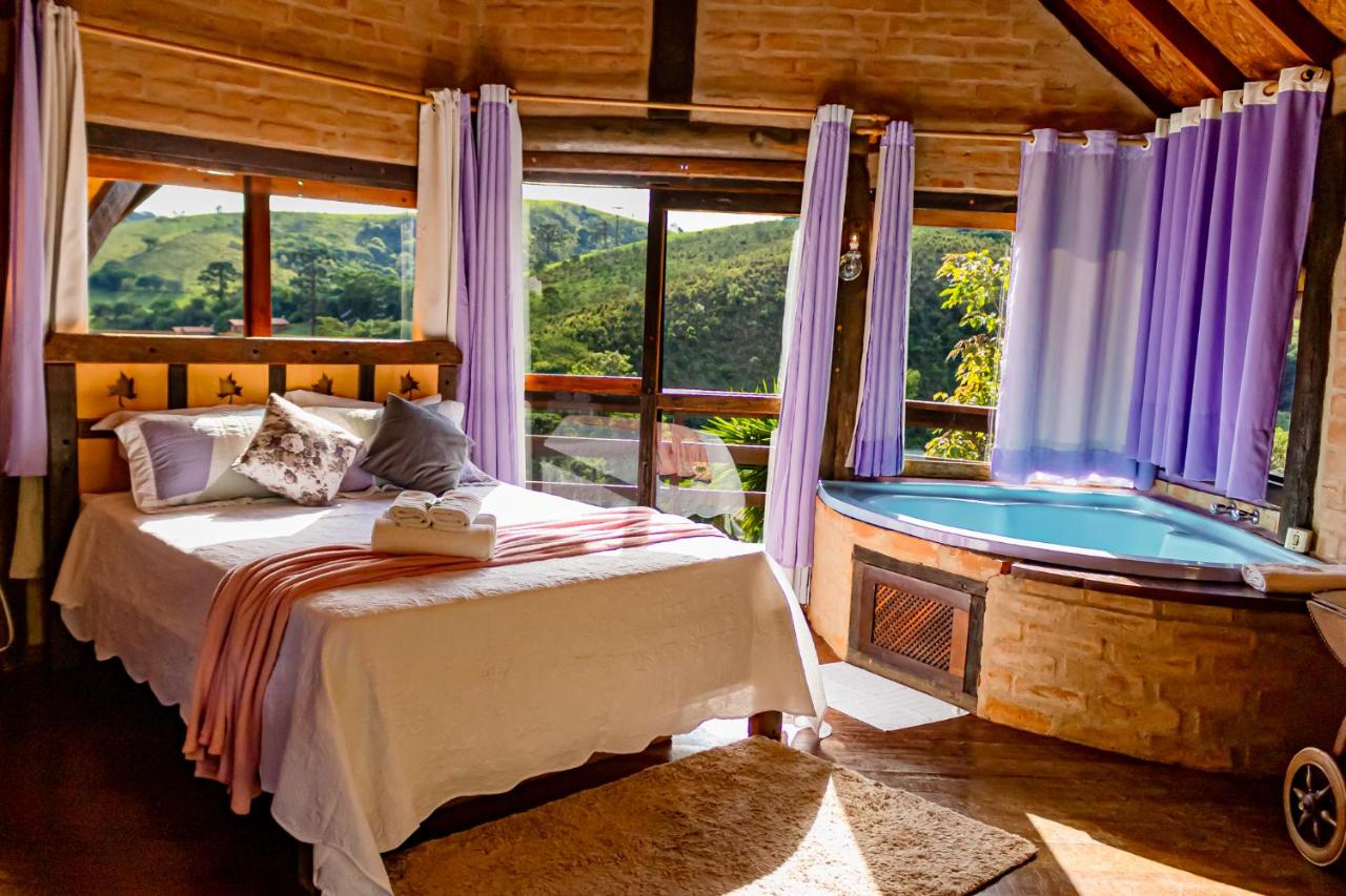 Master Superior Chalet with Hot Tub