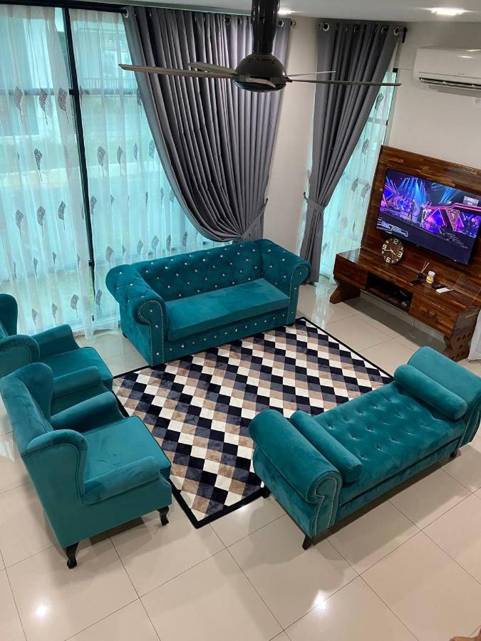 Casa con 4 camere da letto