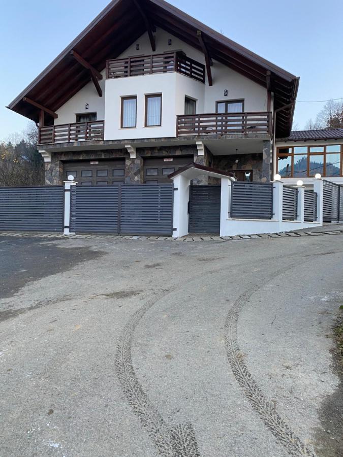 B&B Borşa - Pensiunea Joreanu - Bed and Breakfast Borşa