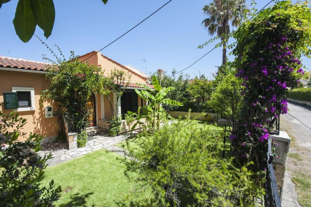 Villa Marco - Comfortable Villa - Acharavi / Korfu - B&B Acharávi