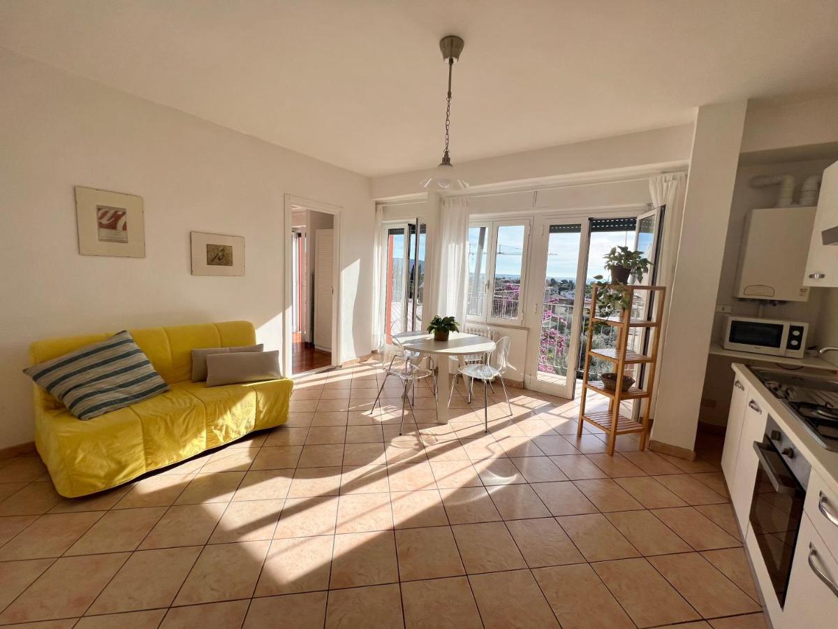 Apartment mit Terrasse