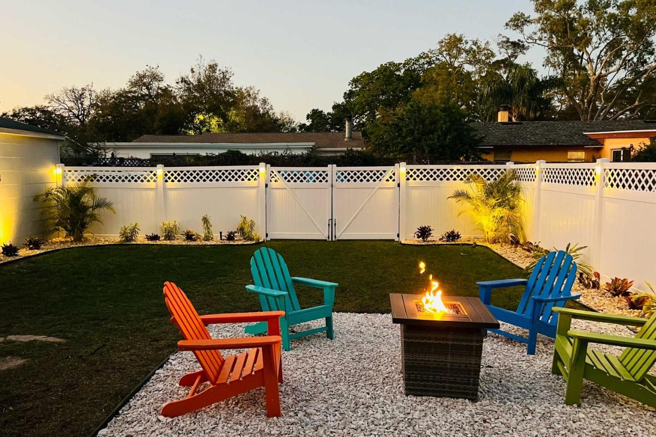 B&B Safety Harbor - Tampa Bay Area Cottage with Gas Grill and Fire Pit! - Bed and Breakfast Safety Harbor
