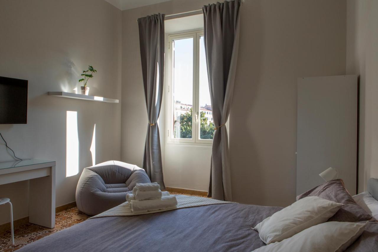 A un passo dal Colosseo - B&B Rome