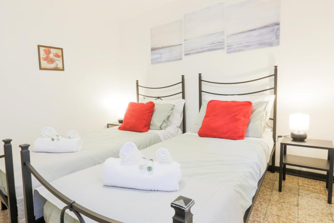 Double or Twin Room with Shared Bathroom
