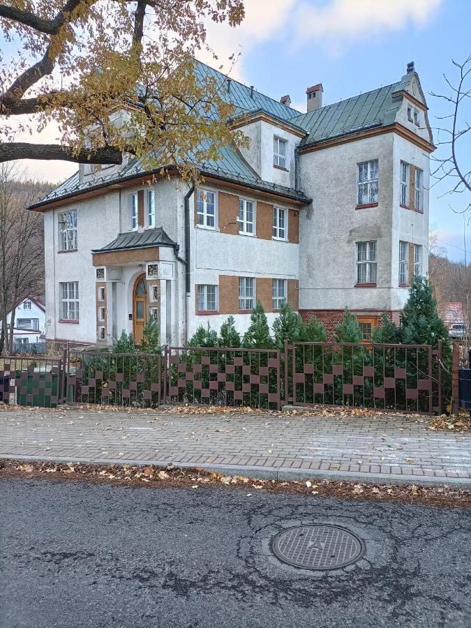 Apartament Flins z garażem - B&B