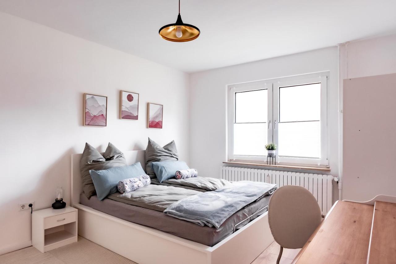 B&B Duisburg - West194 Apartment mit Netflix - Bed and Breakfast Duisburg