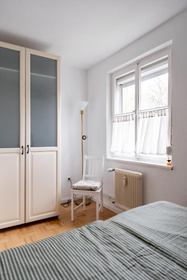 West48 Gemütliches Apartment -Blick auf Blauen See - Bed and Breakfast
