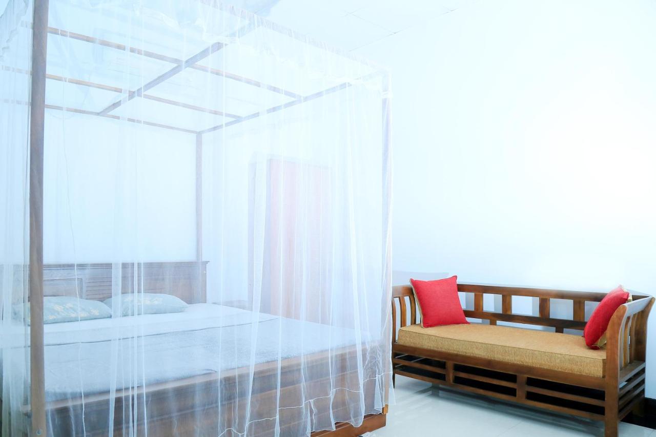villa surendra - Bed and Breakfast Weligama