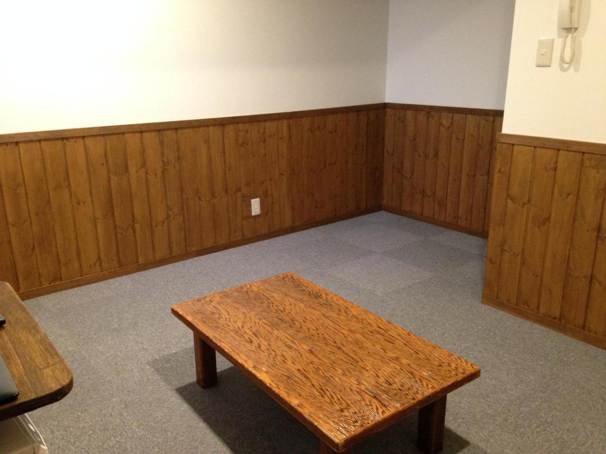 Camera in Stile Giapponese con Bagno in Comune