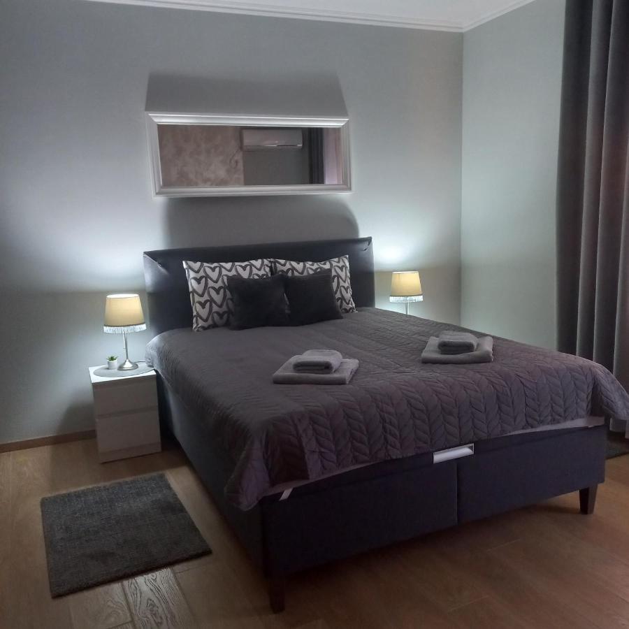 B&B Subotica - Apartman Lola - Bed and Breakfast Subotica