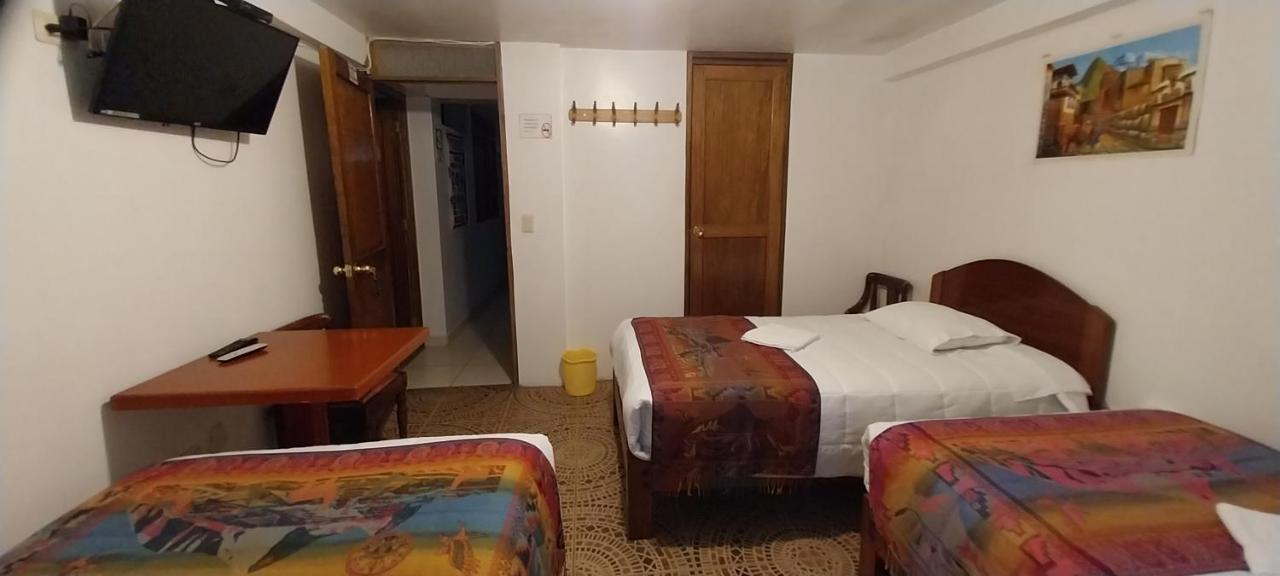 Driepersoonskamer met Eigen Badkamer
