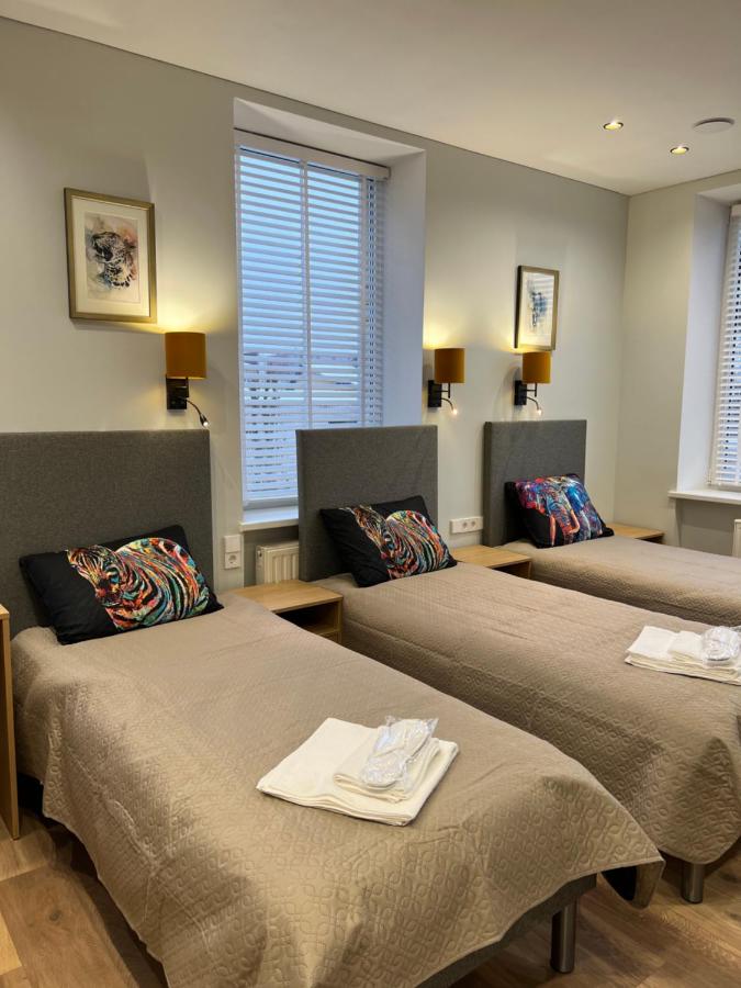 Economy Triple Room with Shared Bathroom