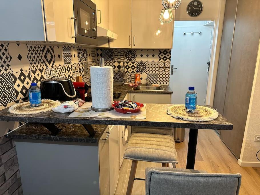 Studio moderne proche Disney Land - B&B