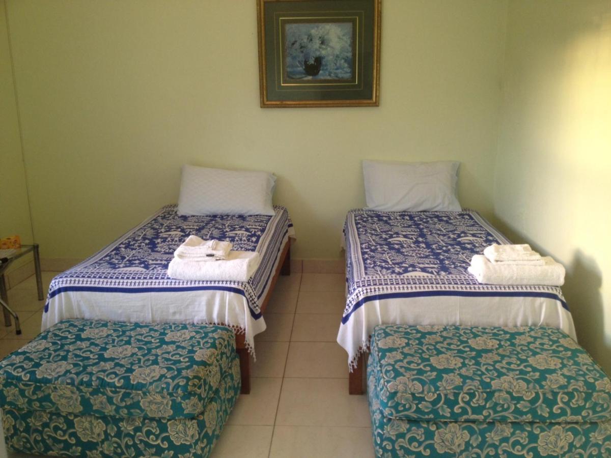 Deluxe Double or Twin Room - AC