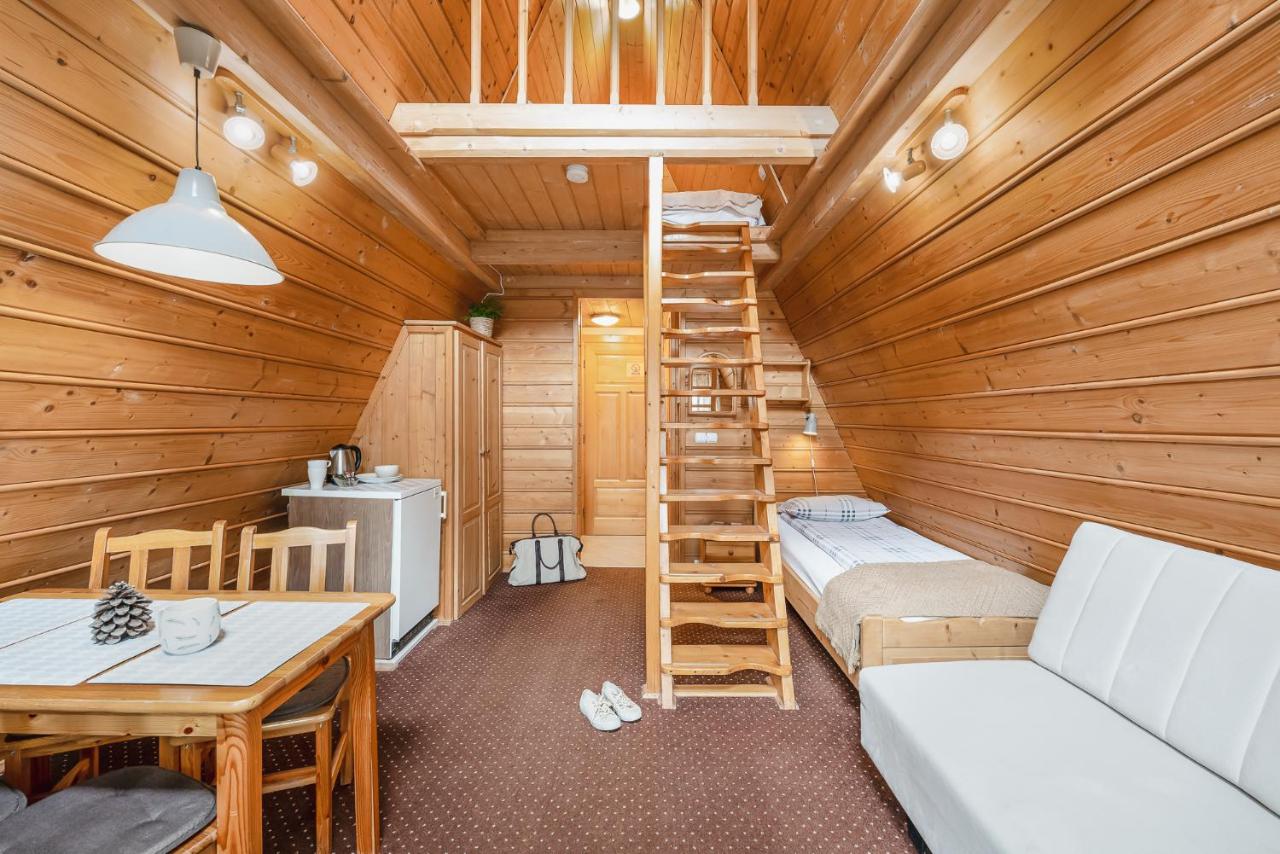 Chambre Triple – Vue sur Montagne