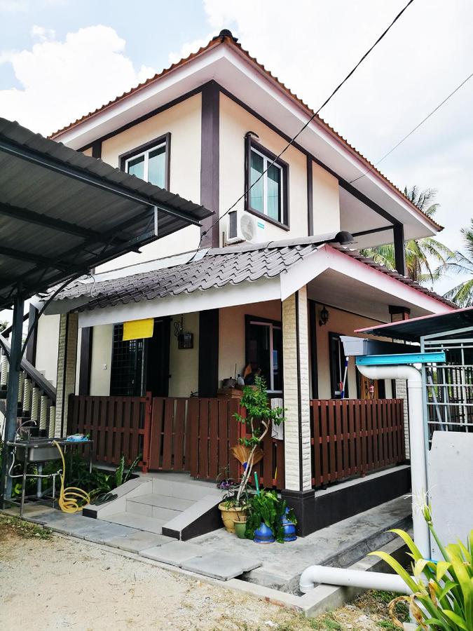Haji Hassan Guesthouse - B&B Pantai Cenang