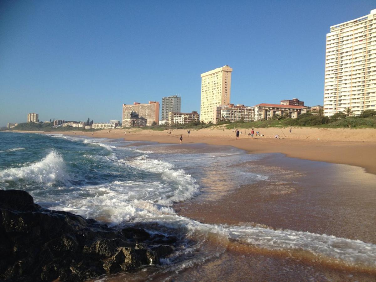 Seaview Apartment Amanzimtoti - Ferienwohnung eManzimtoti