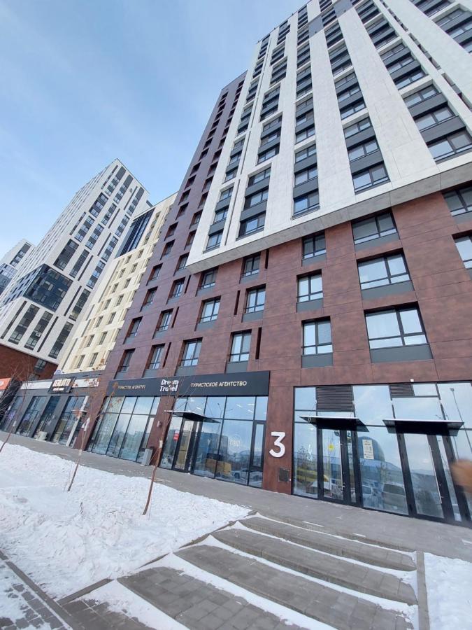 Отличная квартира напротив ЭКСПО - Ferienwohnung