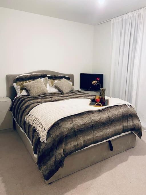 Stunning 1 Bed Luxury Apartment - Chambres d’hôtes