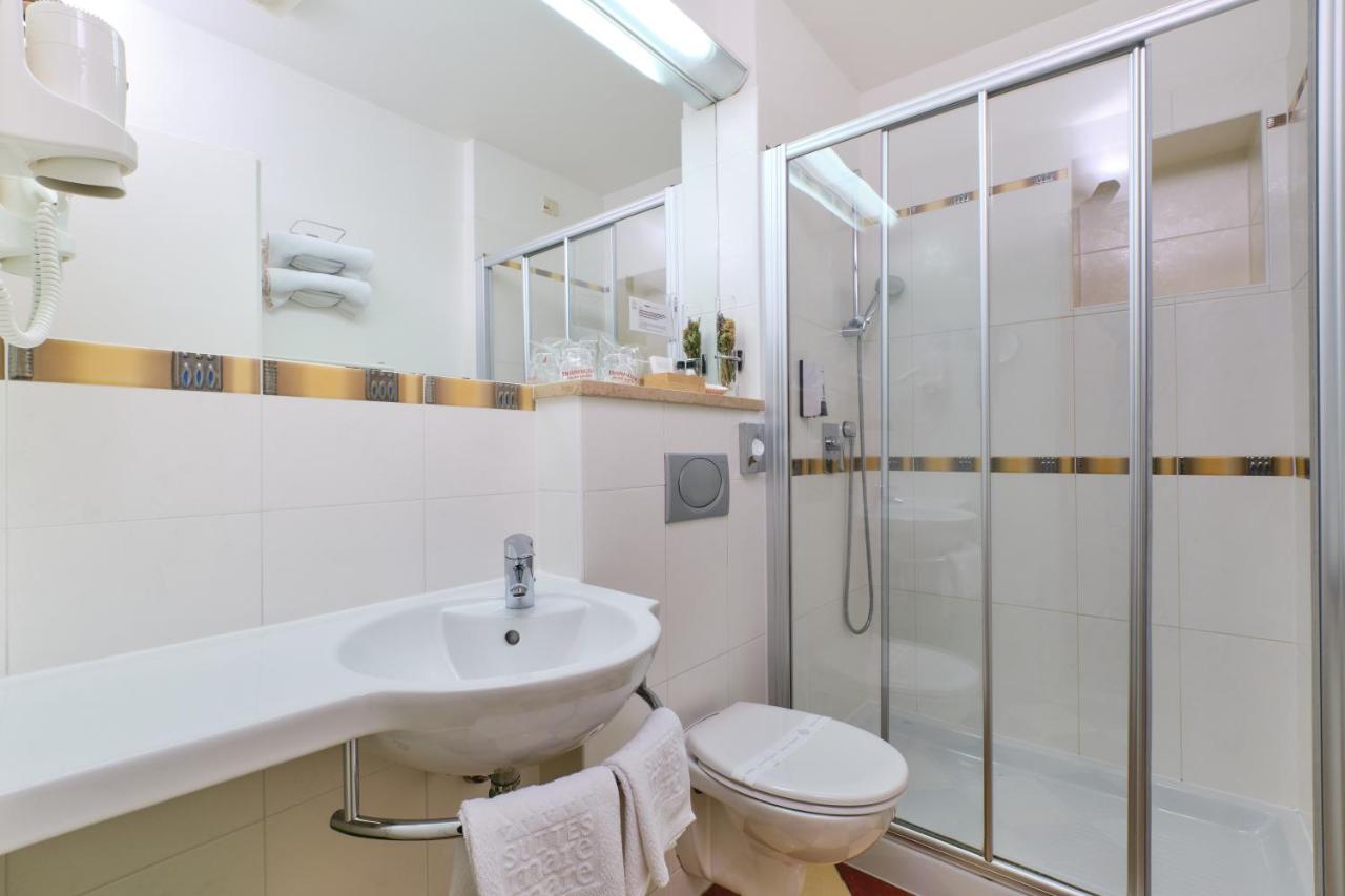 Double Room with Sea View - with Breakfast In Room