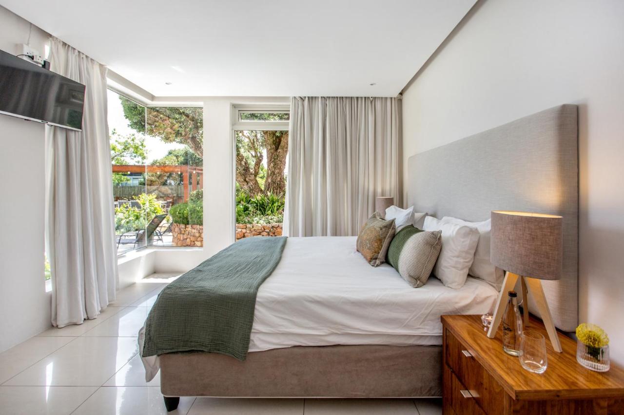 Deluxe Double or Twin Room with Garden View