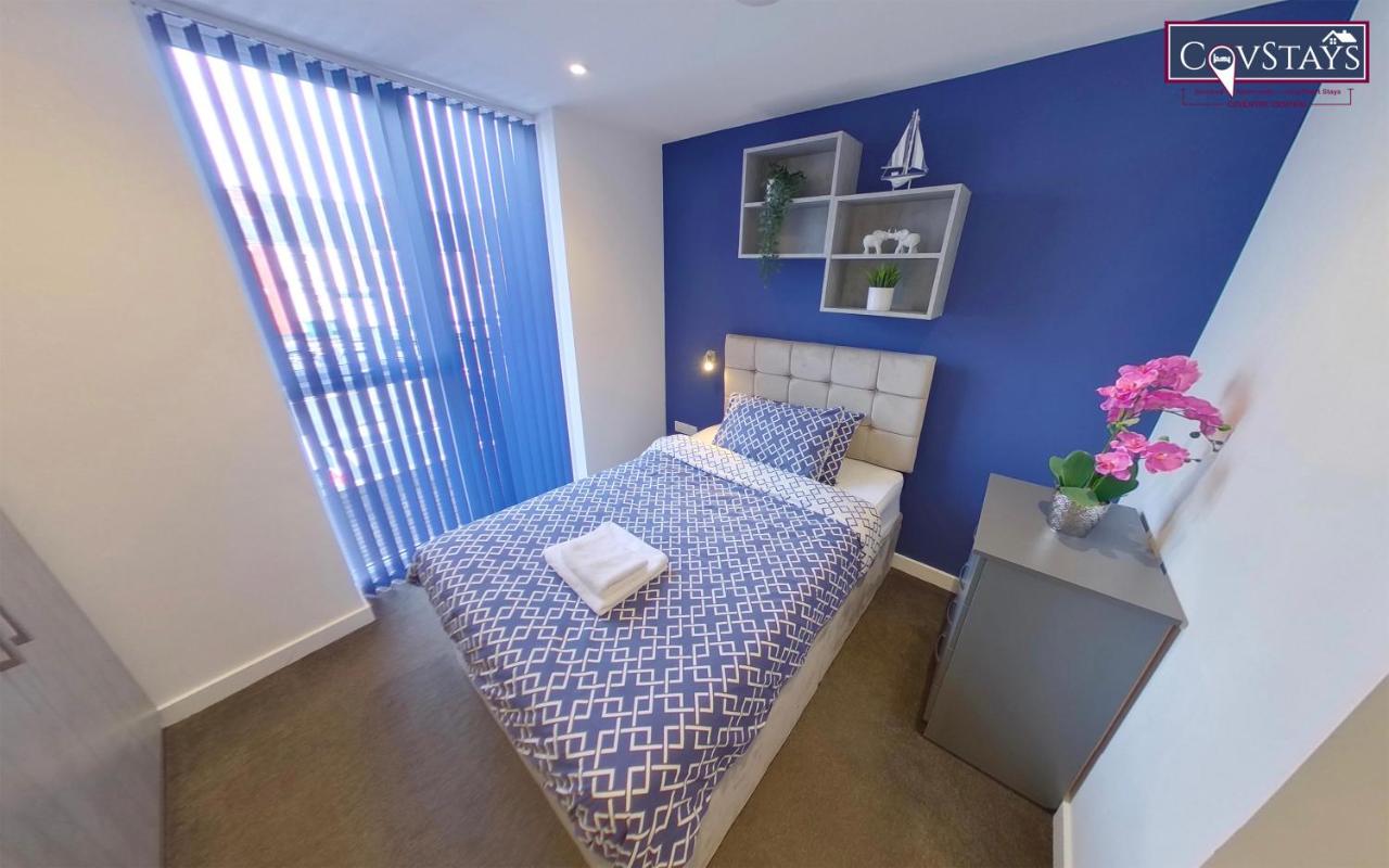 B&B Coventry - Signature House - Contemporary Studios in Coventry City Centre, free parking, by COVSTAYS - Bed and Breakfast Coventry
