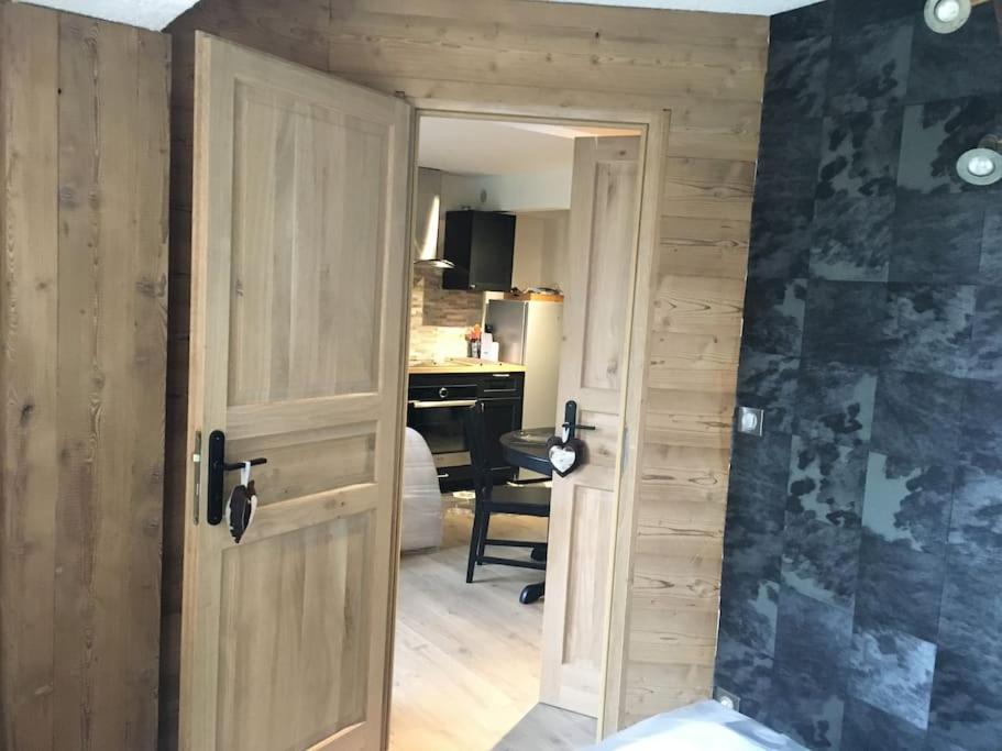 Station Les Deux Alpes, le Refuge du Diable, front de neige, 4/6 personnes - Bed and Breakfast