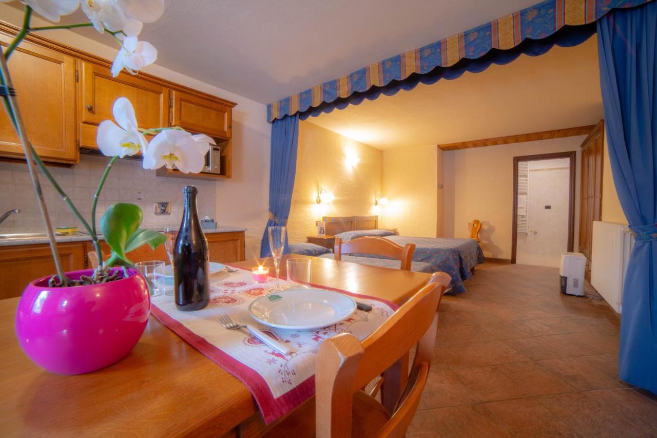 B&B Champoluc-Champlan - Family Apartments Le Chalet - Bed and Breakfast Champoluc-Champlan