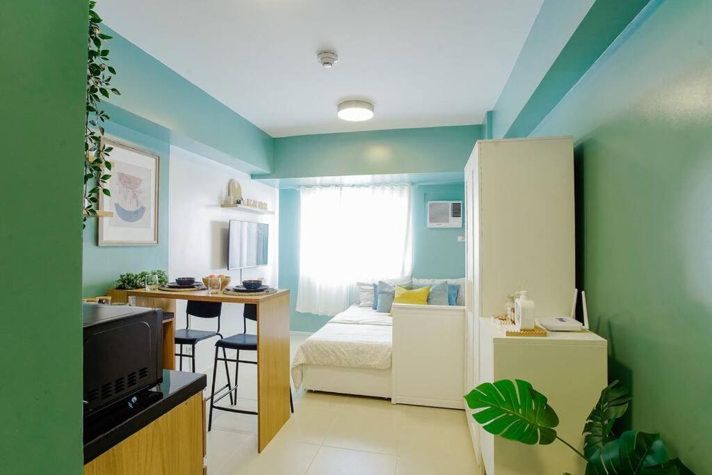 Vicar Home by Serin East Tagaytay - B&B