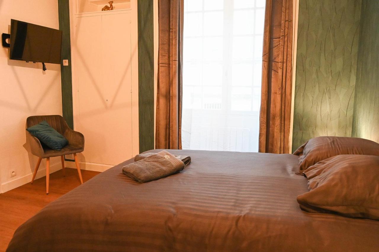 B&B Cognac - L'Acacia #Hyper-centre #Marché couvert - Bed and Breakfast Cognac