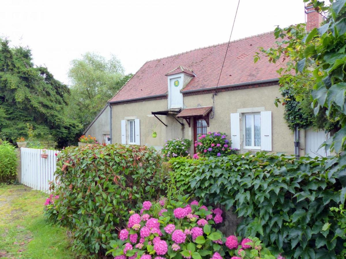 B&B Maillet - Gîte Haut-Bocage-Maillet, 3 pièces, 4 personnes - FR-1-489-39 - Bed and Breakfast Maillet