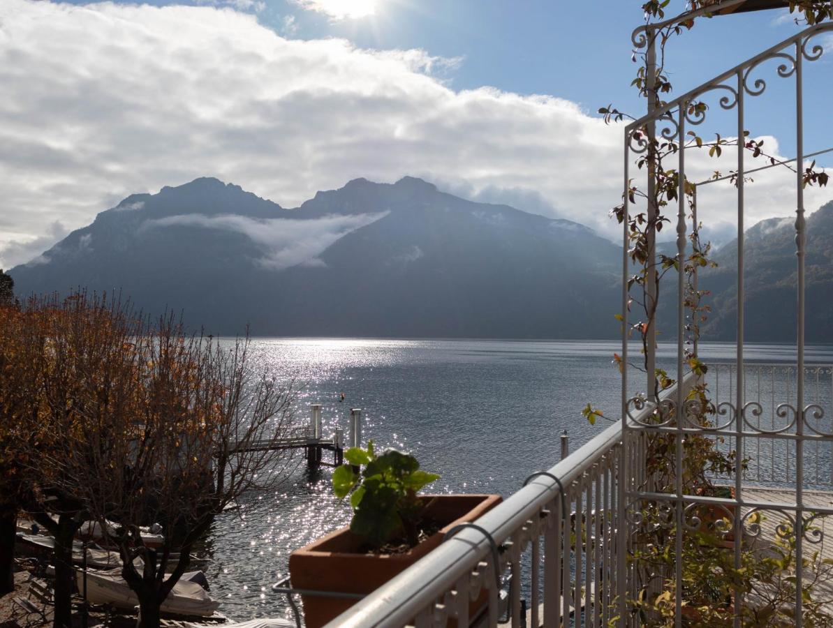 Mamma Ciccia Holiday Home - Italian Balcony - Chambres d’hôtes Mandello del Lario