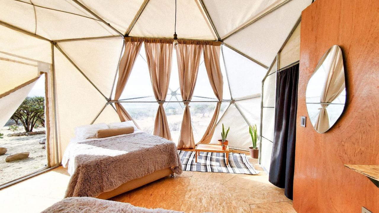 Mars Glam Camp - B&B