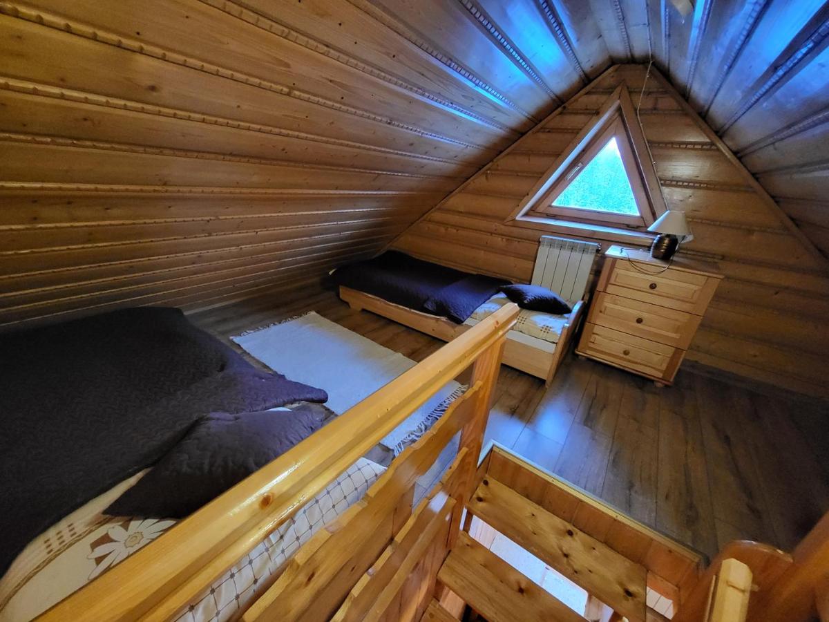 Quadruple Room with Private External Bathroom