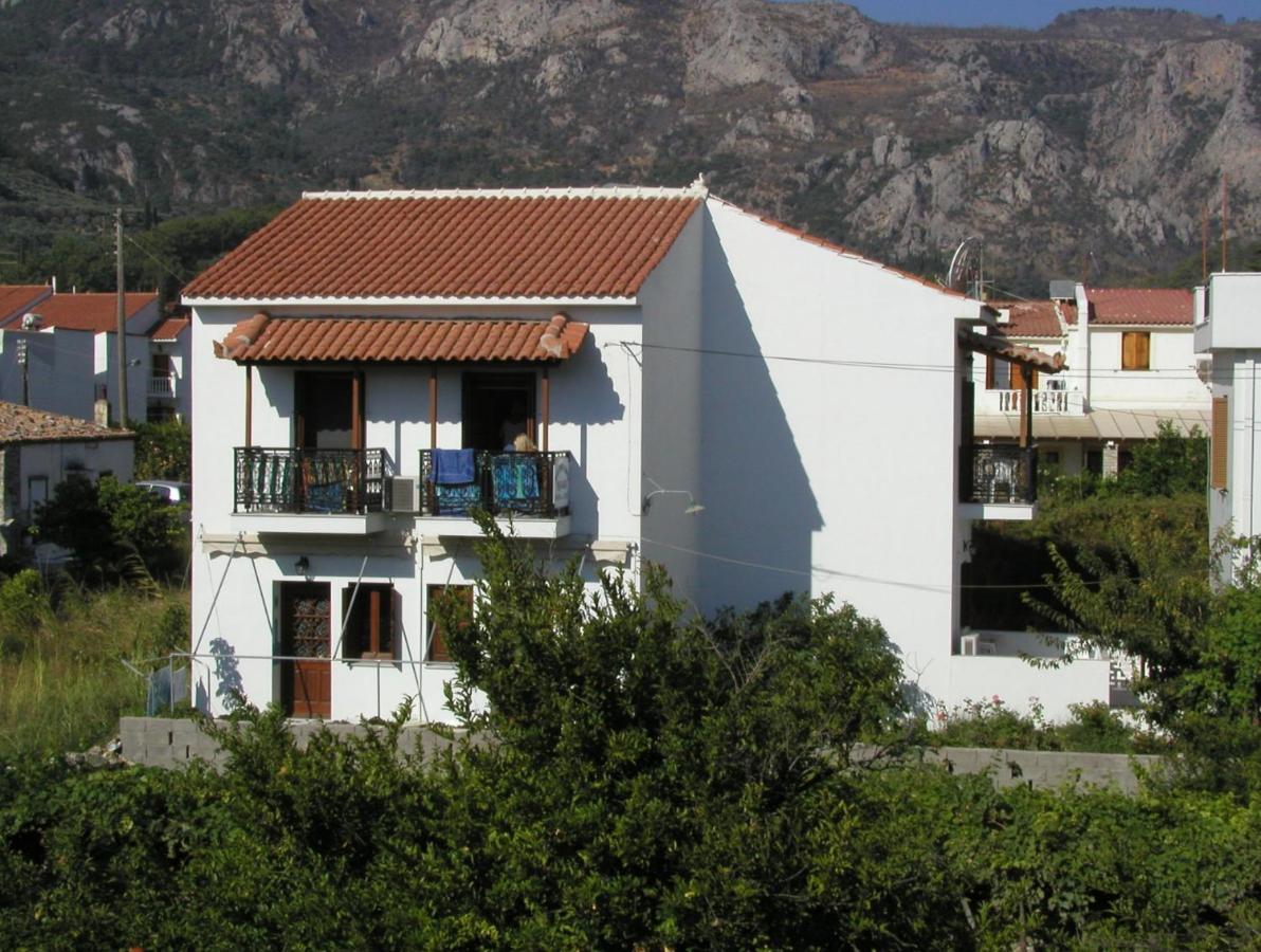 Rania - Bed and Breakfast Kokkári