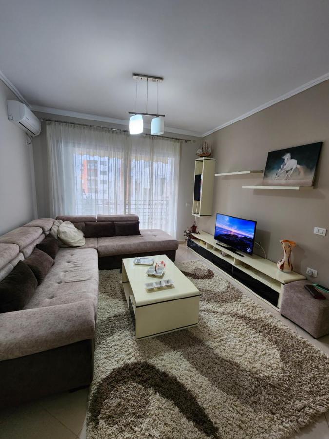 B&B Tirana - 1-bedroom rental unit in Tirane - Bed and Breakfast Tirana