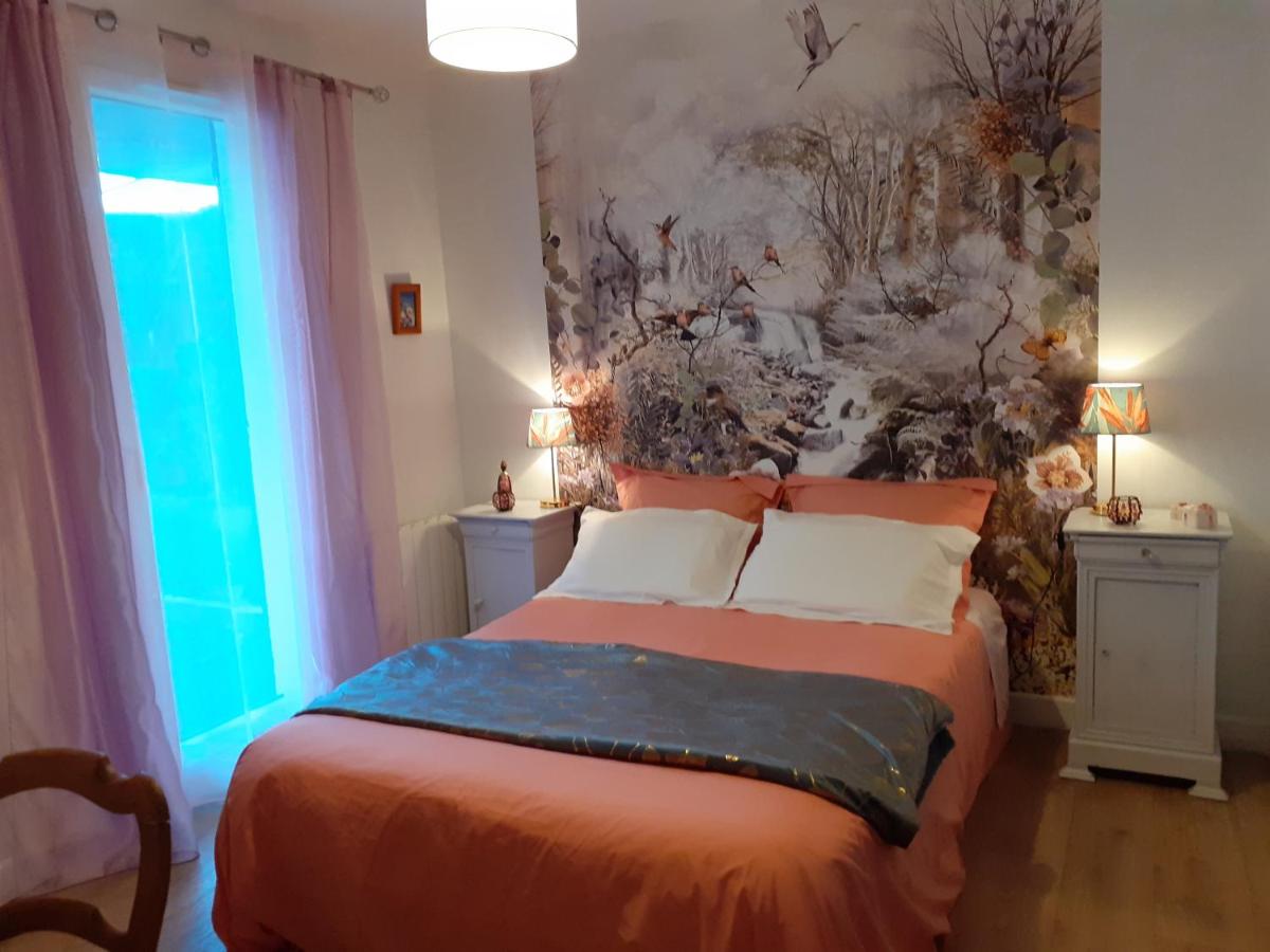 B&B Saint-Florent-sur-Cher - Les Oiseaux chambre d'hôtes - Bed and Breakfast Saint-Florent-sur-Cher