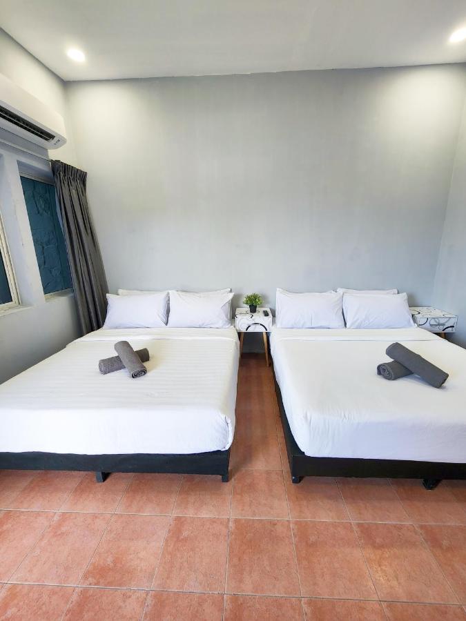 Camera Familiare con Balcone