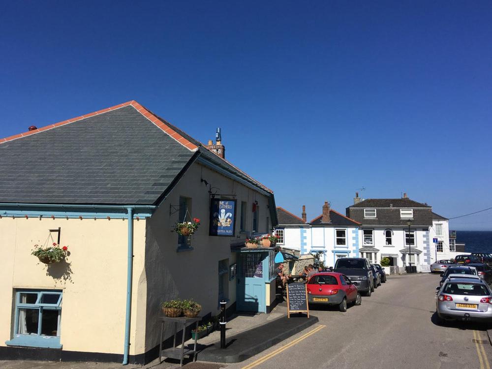 Plume of Feathers - B&B