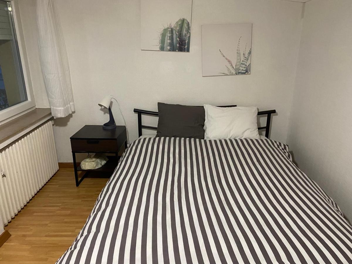 Habitación Doble con aseo compartido